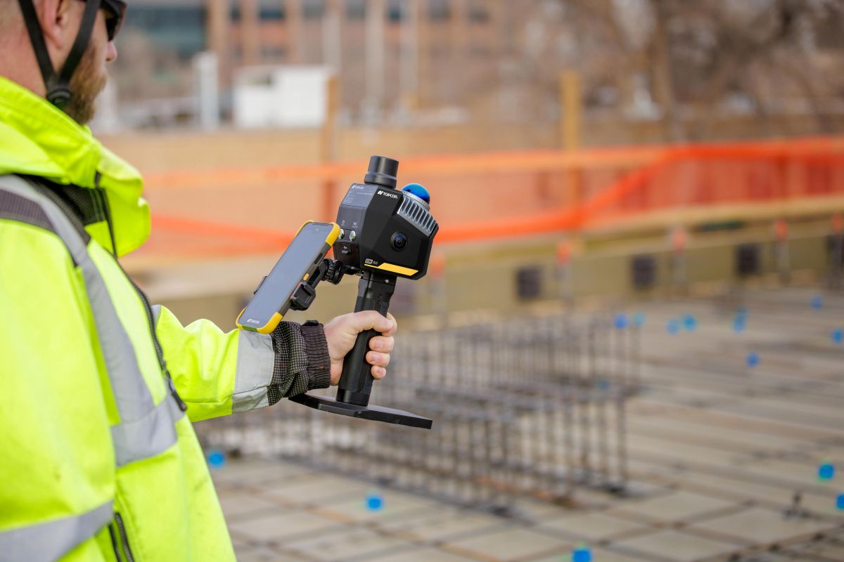 CR-S2 Outdoor Decking Topcon CR-S2